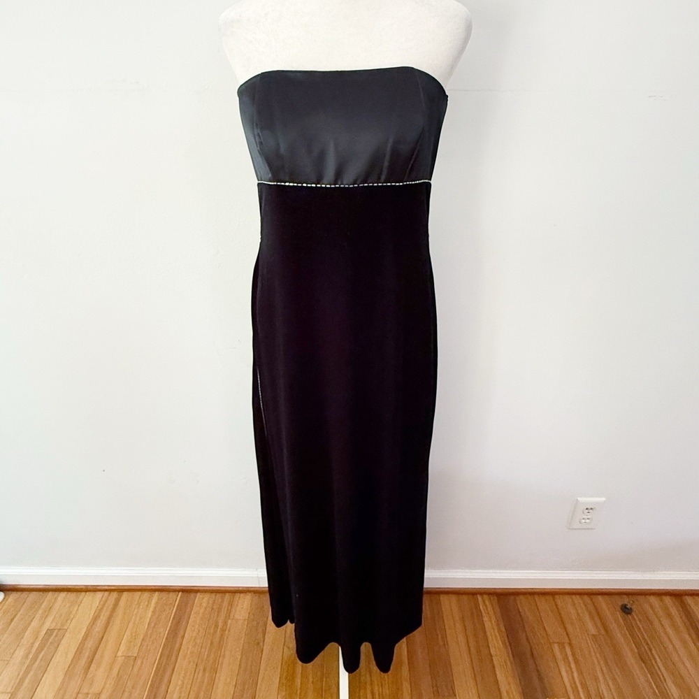 Vintage Y2K Gown 6 Velvet Satin Rhinestone Formal Prom Evening Whimsigoth Dark